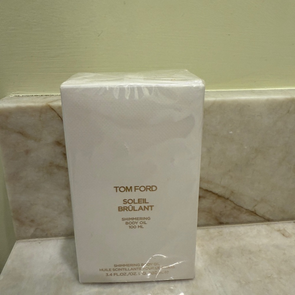 BRAND NEW Tom Ford Soleil Brûlant Shimmering Body Oil - White and Gold